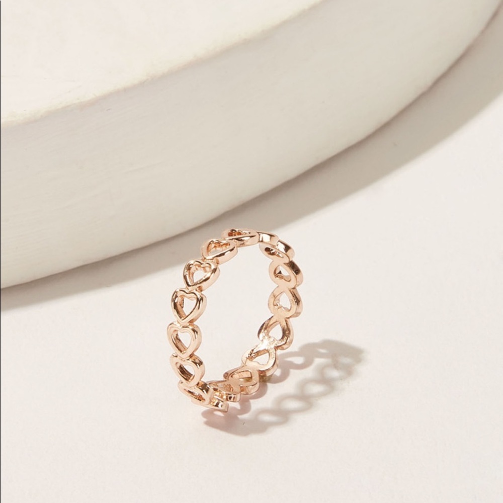 Hollow Heart Ring - Picture 3 of 4